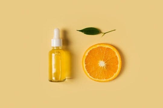 Yüz cilt bakımında C vitamini. C vitamini formları